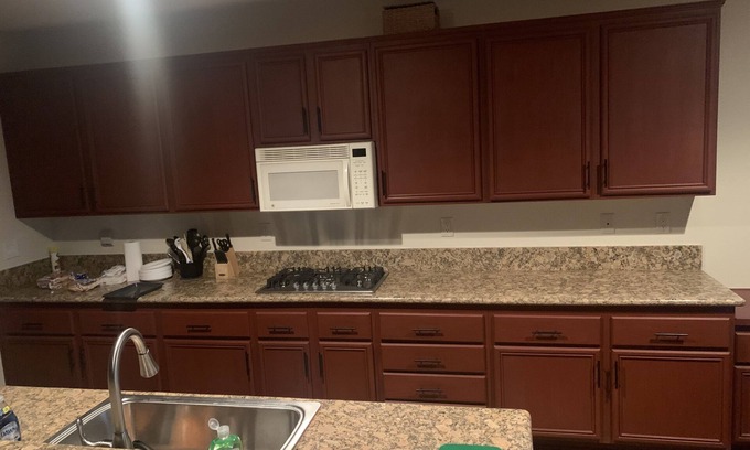 Palmdale Casa | Golf course special w/ heated pool/jacuzzi