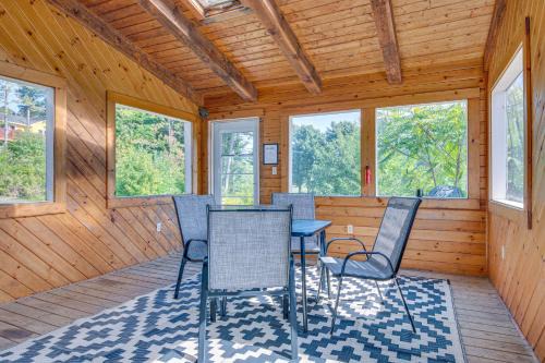 Suncook Casa | Golf, Hike and Explore Family Home in Pembroke!