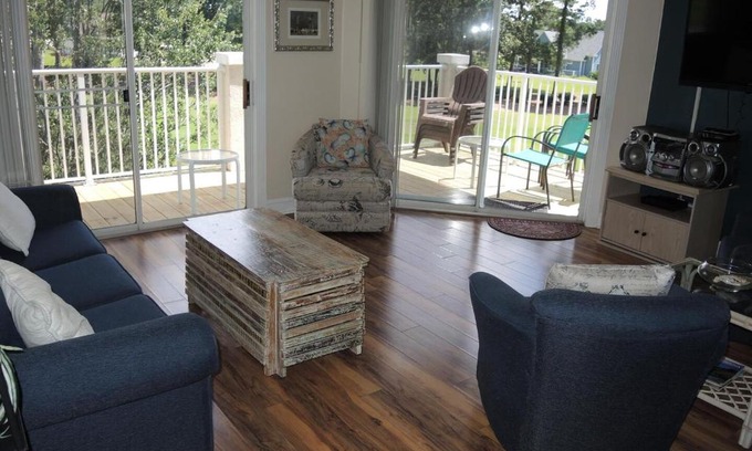 Calabash Villa | Golf Resort Villa 509 Close to Pool