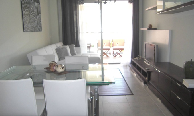 San Jorge Apartamento | Golf.Piscinas.Tenis.Padel.WiFi. A/a