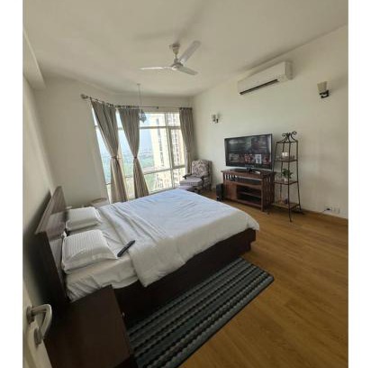 Jaypee Greens Apartamento | Golf view paradise : luxurious 3 bhk flat