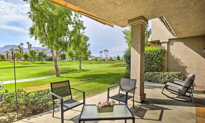 La Quinta Condominio | Golfer's Paradise: Condo in PGA West Golf Club!