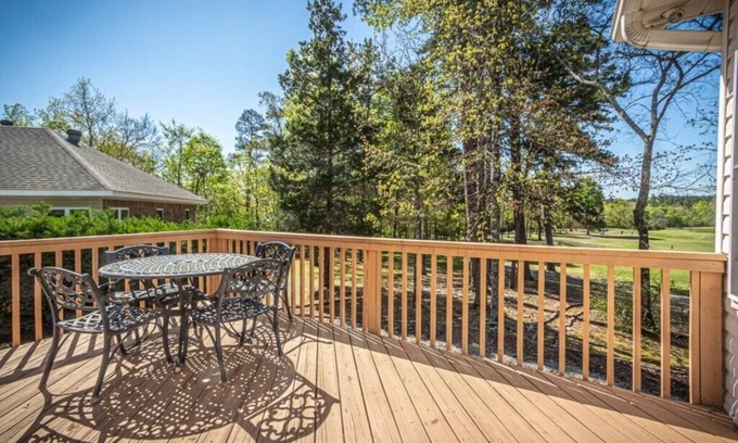 Hot Springs Village Casa | Golfers Paradise! Beautiful Home on Golf Course