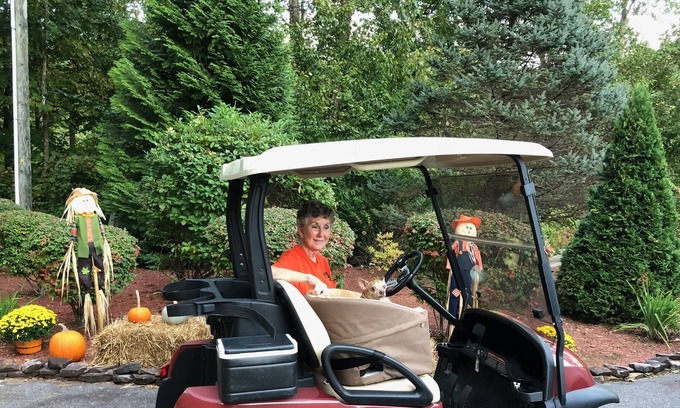 Franklin Villa | GOLFING GETAWAY in the Mountains
