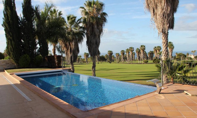 Costa Adeje Villa | 350 m² Villa ∙ 5 habitaciones ∙ 10 personas