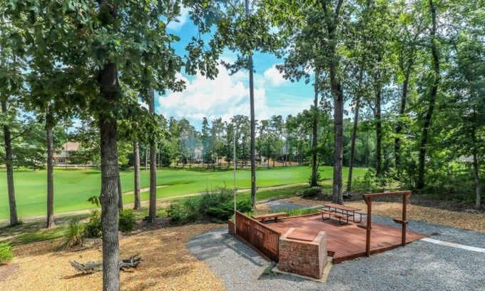 Hot Springs Village Casa | Golfview Home With Spacious Picnic Area - Unit 0944 by Redawning