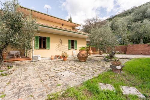 Monsummano Terme Villa | Golly