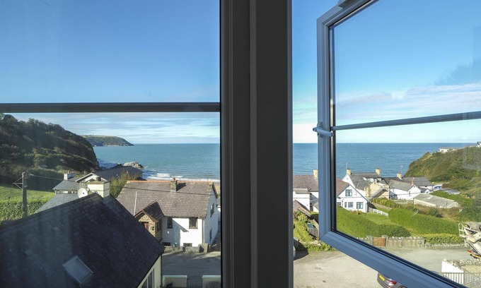 Tan-y-groes Cabaña | Golygfa Mor, Tresaith