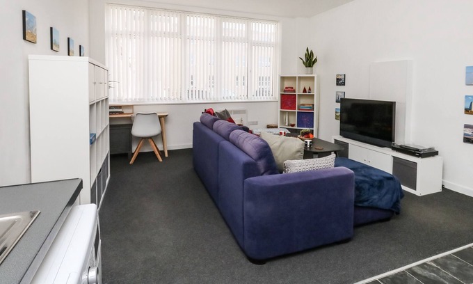 Southwell Apartamento | GONE COASTAL, pet friendly in Weston, Portland