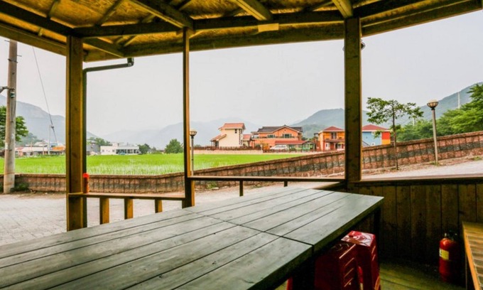 Gongju Casa | Gongju Inyeonui Hyanggi Pension