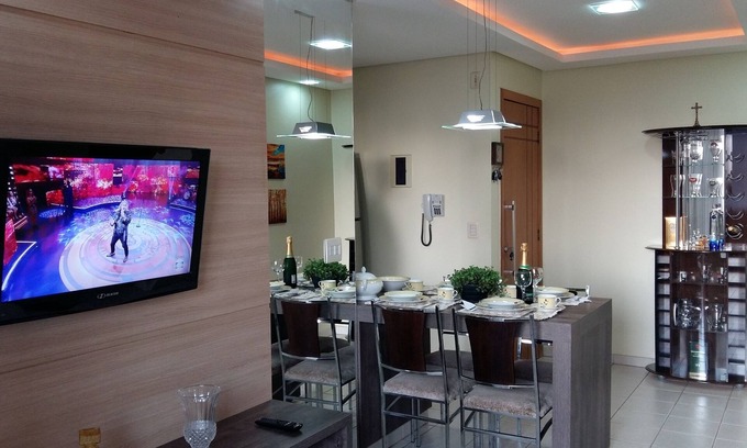 Jardim Goias Apartamento | Buena APT 2 habitaciones, 2 garajes, 2 televisores, elevador, parque extravagante frente