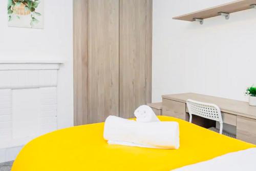 Swindon Apartamento | Good Location Free Parking Big Garden Modern House