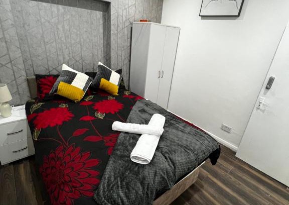Shepherd's Bush Casa | Good priced Single Rooms in Sherperds bush
