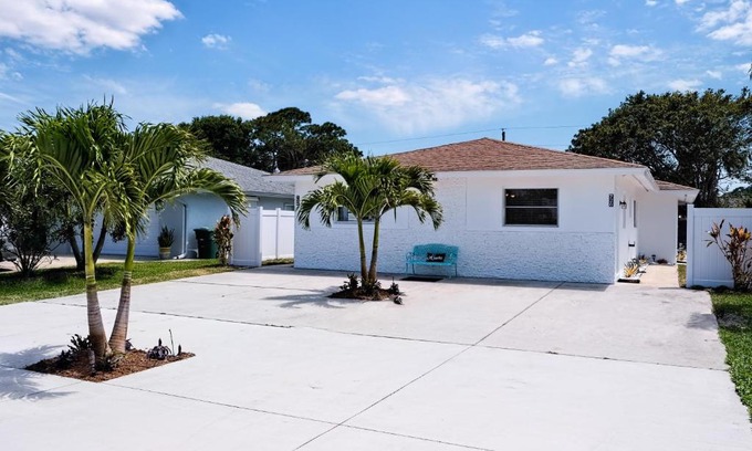 Naples Park Casa | Good Vibes - Serenity