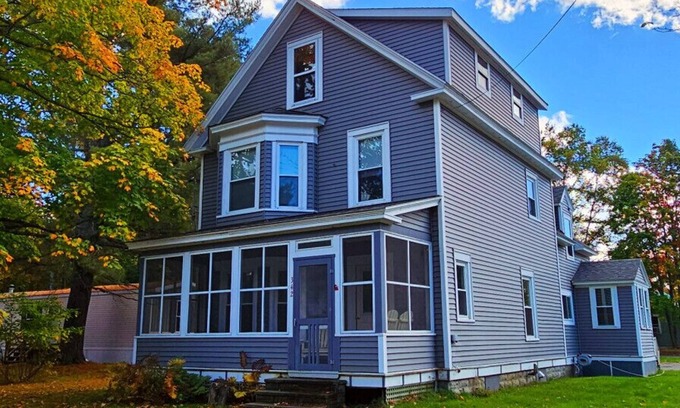 Greenville Junction Casa | Good Vibes Lodge - Moosehead Lake