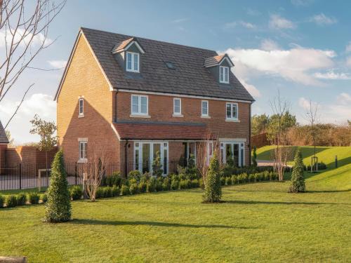Chichester Casa | Goodwood Retreat
