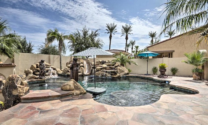 Palm Valley Casa | Goodyear Home with Outdoor Oasis on Golf Course