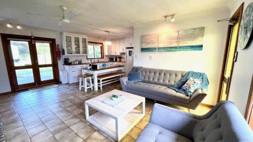 Goolwa Beach Casa | Goolwa Beachfront House. Pet Friendly.