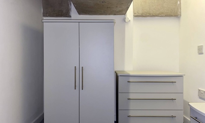 West Bromwich Apartamento | Gorgeous 1 Bed Duplex Apartment- West Bromwich