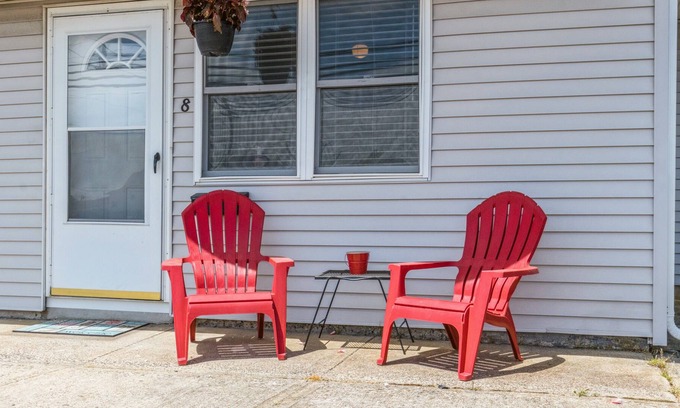 Lavallette Condominio | Hermoso condominio de 1 dormitorio completamente amueblado en el corazón de la costa