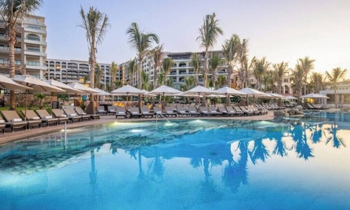 Santa Rosa Complejo | Gorgeous 2 bedroom Beachfront Condo at Villa La Valencia Cabo Resort & Spa!
