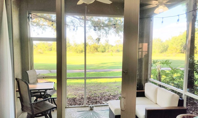Gateway Condominio | Gorgeous 2 Bedroom Condo Along The Golf Course w/ Club Amenities!