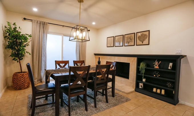 West Hills Casa | Gorgeous 2BD/2B with amazing outdoor experience