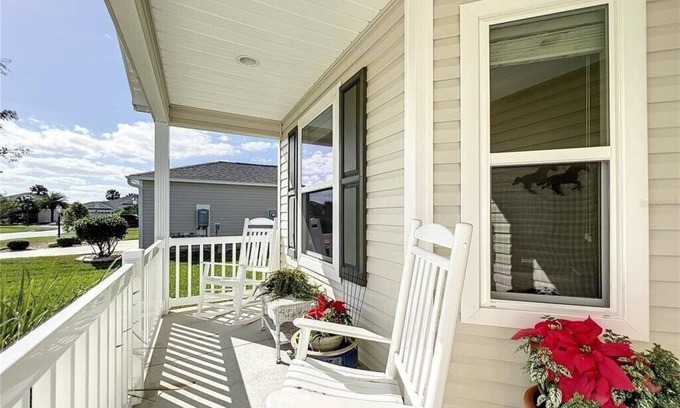 Wildwood Casa | Gorgeous 3 bd-2 bth in Fenney w/4-seat Golf Cart; Near Brownwood, Sawgrass, Golf