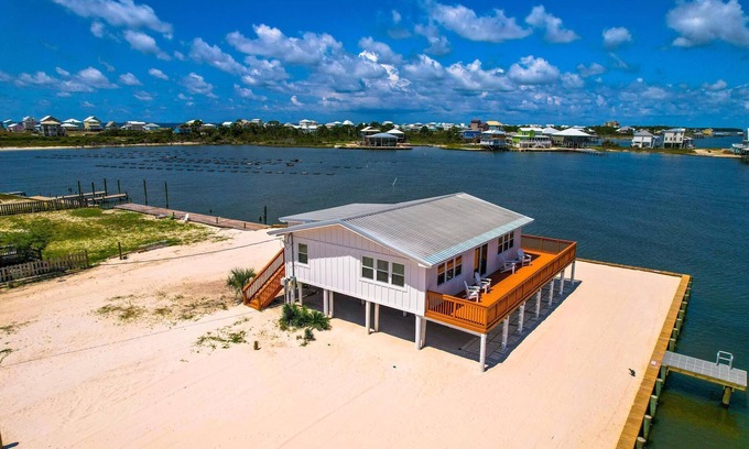 Fort Morgan Pines Casa | Gorgeous 3 bdrm/2 ba home with panoramic views of Mobile Bay & easy beach access