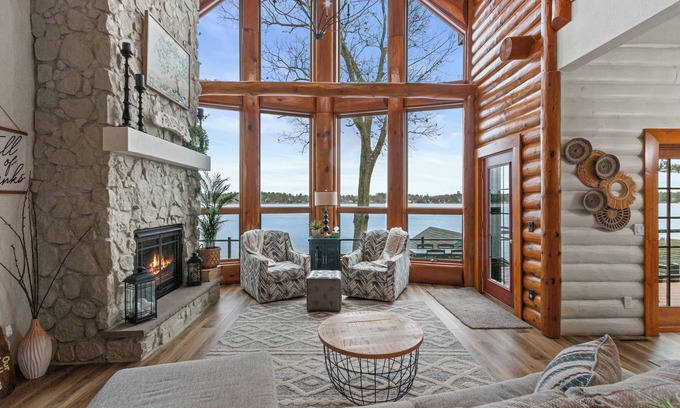 Wautoma Casa | Gorgeous 3-Bedroom Lake House on Silver Lake in Wautoma, WI