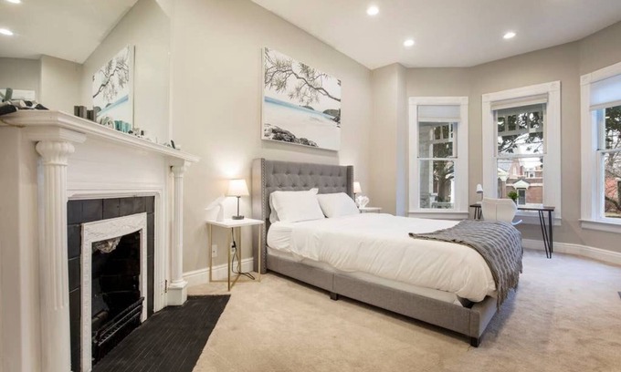 Clifton Casa | Gorgeous 3BR 2BA on Frankfort | by Cozysuites