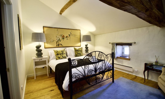 Vouleme Otro | Gorgeous 4* Charentaise Farmhouse close to a beautiful liesure lake