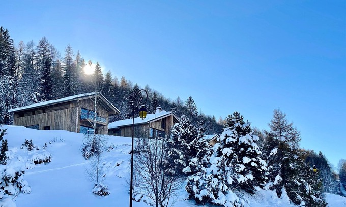 Montalbert Chalet De Esquí | Espléndido chalet de 6 habitaciones, jacuzzi y sauna, cerca de pistas en La Plagne Montalbert