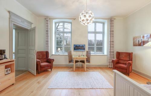 Krakow am See Apartamento | Gorgeous Apartment In Krakow Am See
