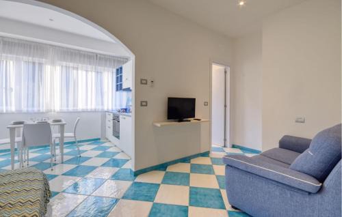 Ghiaia Apartamento | Gorgeous Apartment In Deiva Marina