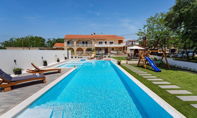 Galovac Apartamento | Precioso apartamento en Galovac con.