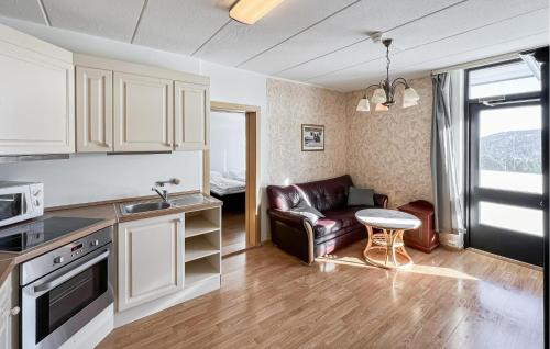 Nord-Fron Apartamento | Gorgeous Apartment In Kvam With Sauna