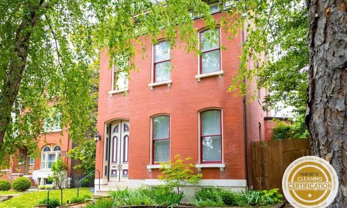 Benton Park Casa | Gorgeous Benton Park Manor / ABODEbucks