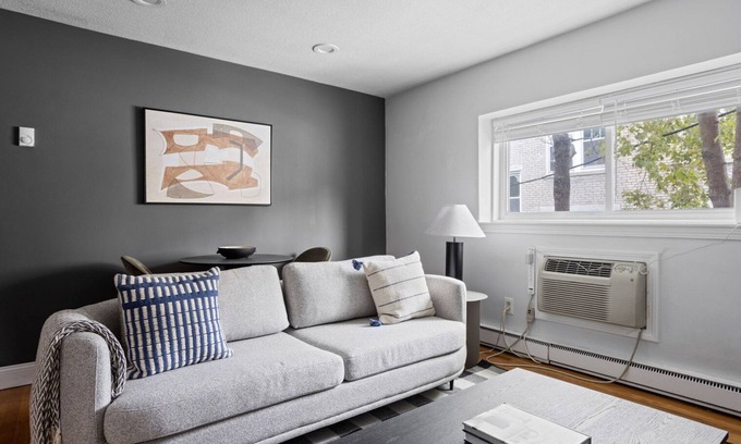 St. Elizabeth's Apartamento | Gorgeous Brighton 1BR nr Sutherland Rd Green Line, by Blueground