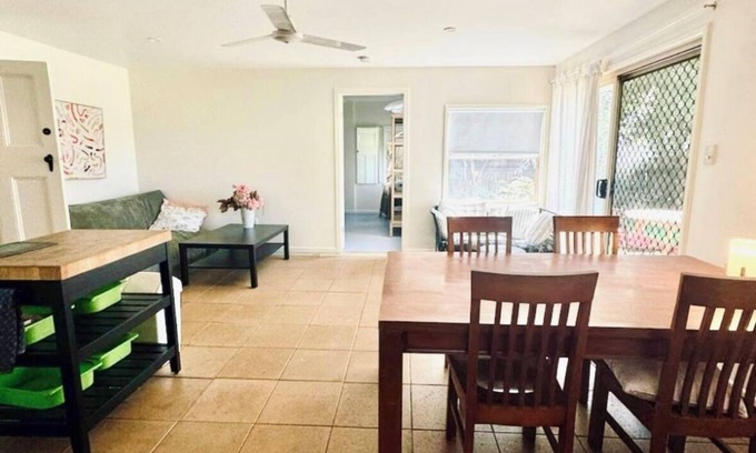 Mullumbimby Apartamento | Gorgeous, comfortable and Spacious with rural view 5 min walk to Mullumbimby