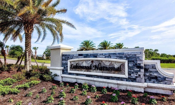 Lakewood Ranch Condominio | Gorgeous Condo w/golf course views at Lakewood National