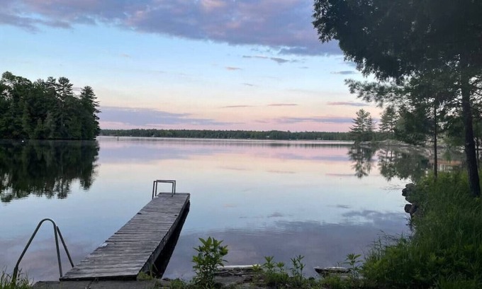 Georgian Bay Cabina | Gorgeous Cottage on Six Mile Lake in Muskoka