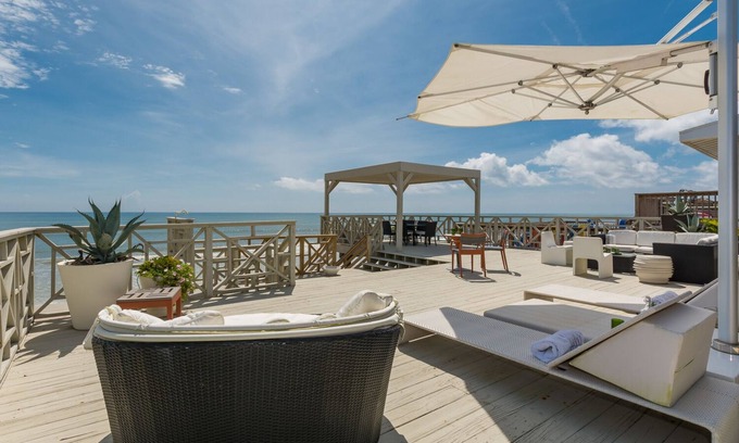 Bethune Beach Casa | Hermosa casa de campo de verano sin fin frente al mar directa de 3 dormitorios y 2 baños 6877