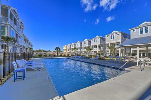 Emerald Isle Apartamento | Gorgeous Emerald Isle Getaway Walk to Beach!