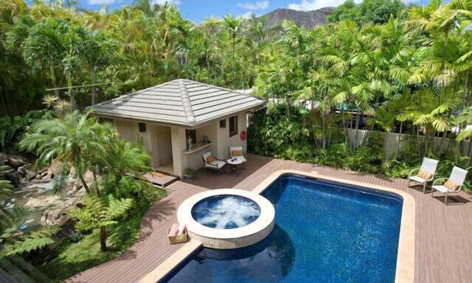 Kahala Casa | Gorgeous Estate en las laderas de Diamond Head