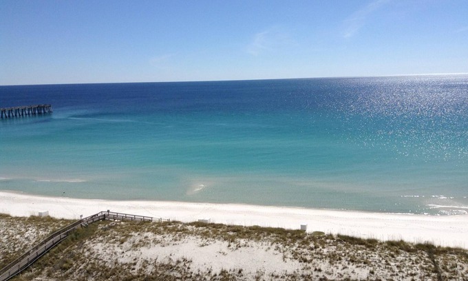 Navarre Beach Condominio | Precioso condominio frente al golfo en Beach Colony West. Disponible del 29 de julio al 31 de julio de 2019