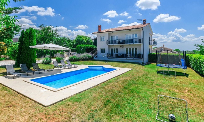 Orihi Casa | Preciosa casa en Barban con WiFi