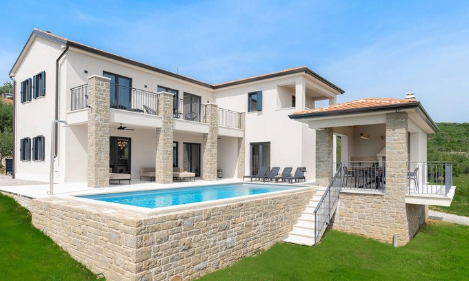 Buje Casa | Preciosa casa en Buje con WiFi