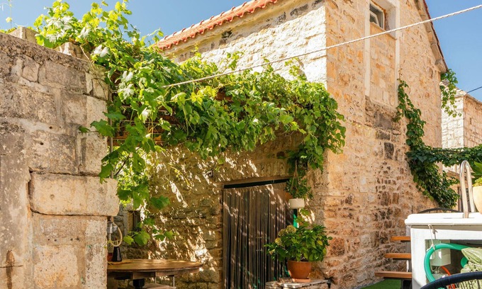 Cove Donja Krusica (Donje selo) Casa | Preciosa casa en Donje Selo