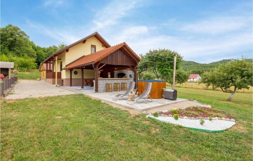 Gospic Casa | Gorgeous Home In Klanac With Kitchen